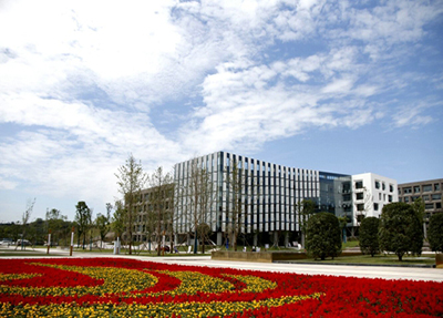 什邡轨道大学最新消息,什邡轨道大学的那些事，梦想与友情的交织